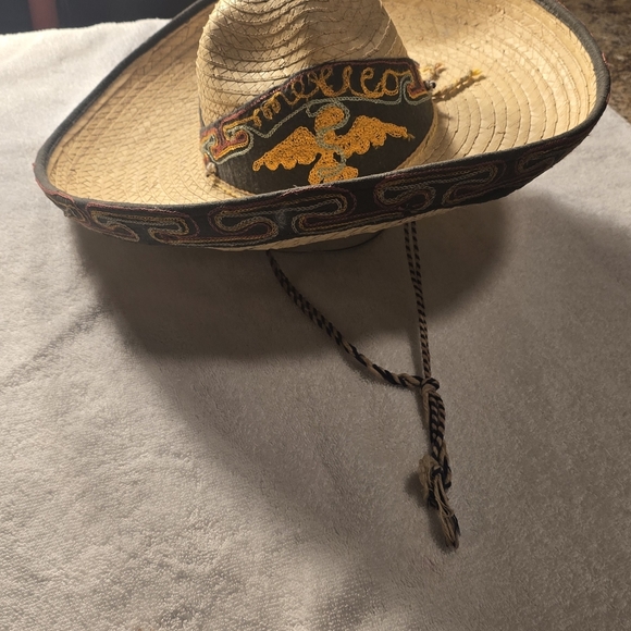 Straw Mexican Sombrero “México” Embroidered Fiesta Hat – Cinco De Mayo Vibes - Picture 3 of 11